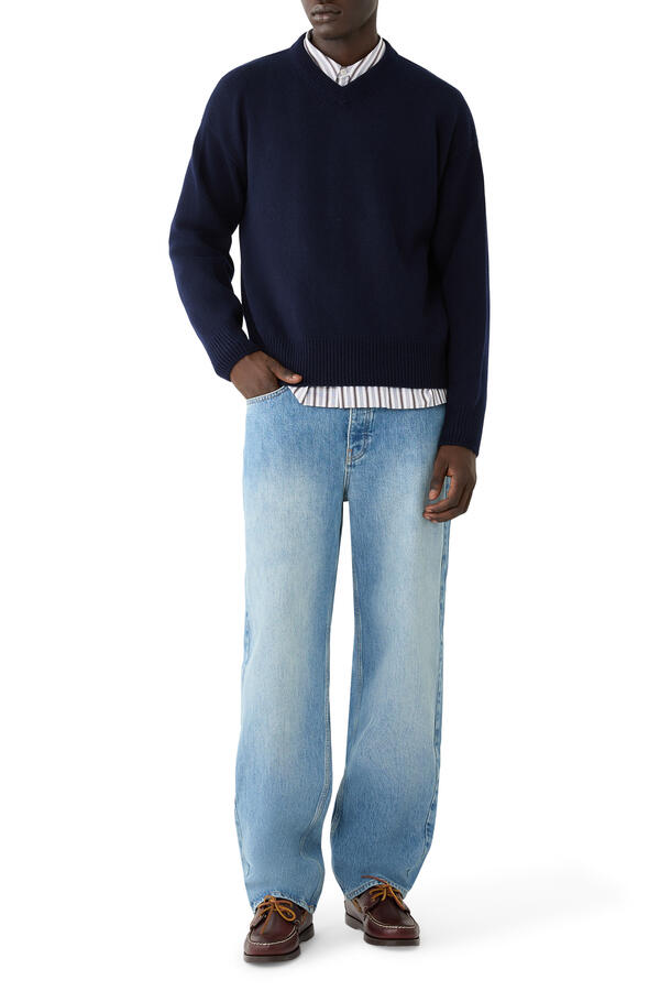 V-Neck Cashmere Jumper