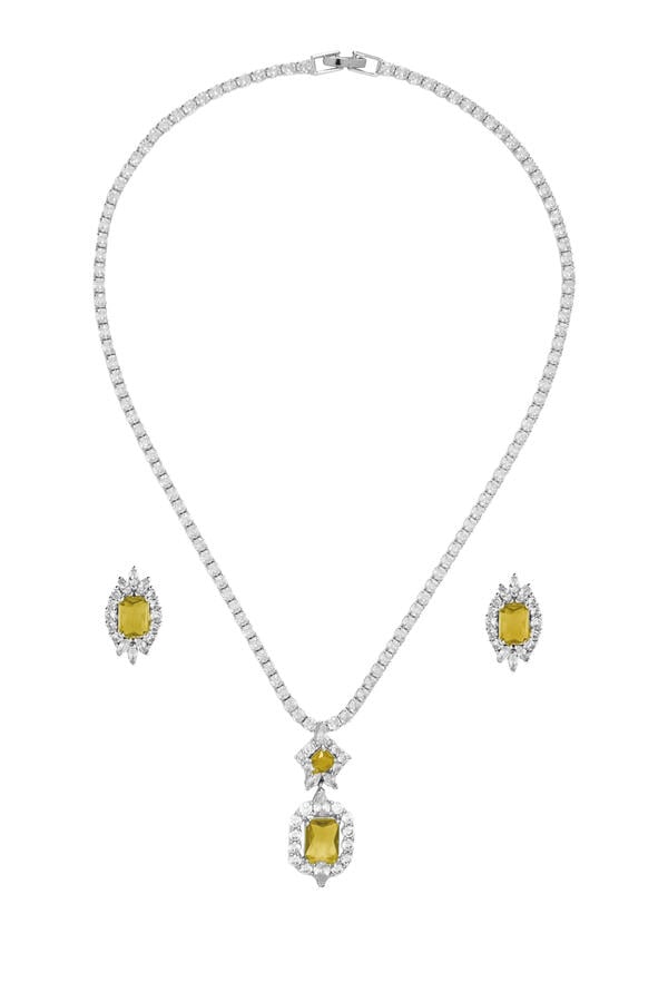 Amaris Tennis Necklace Set