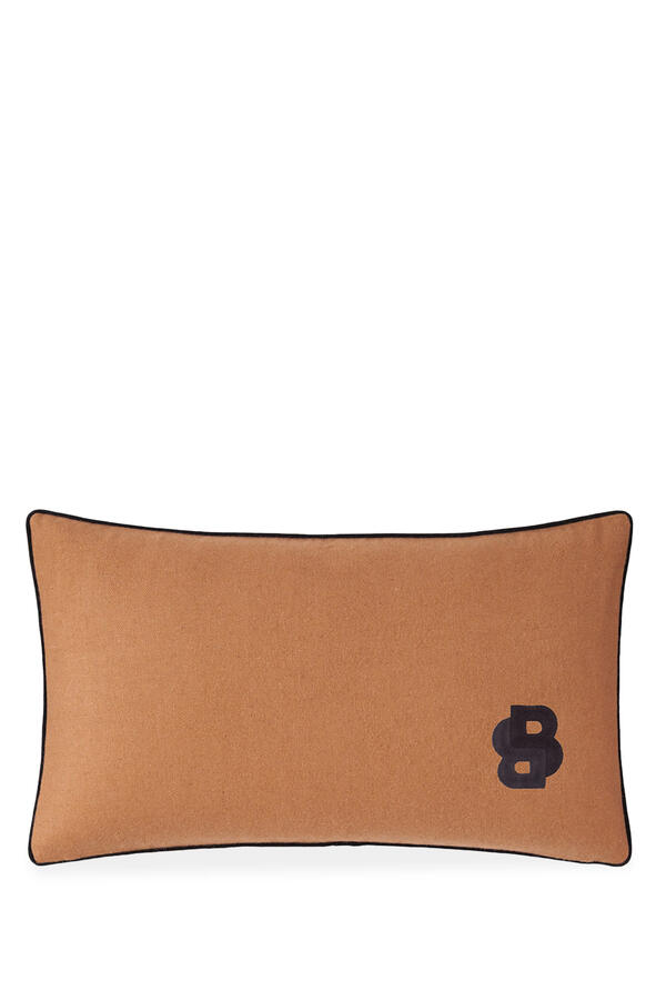 Double B Cushion Cover