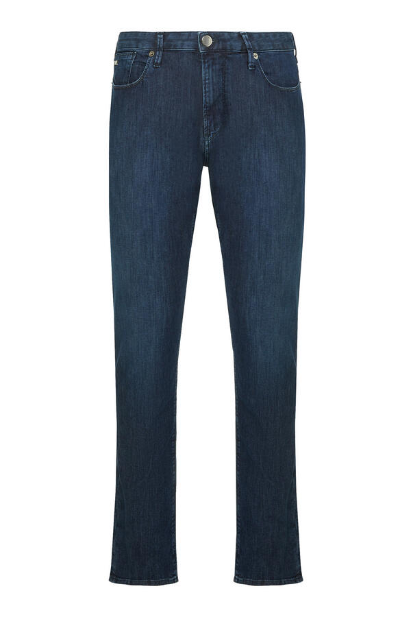 J06 Slim Fit Jeans