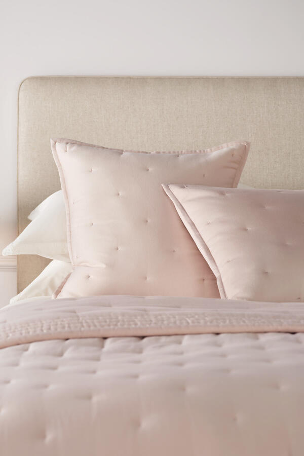 Lois Cushion