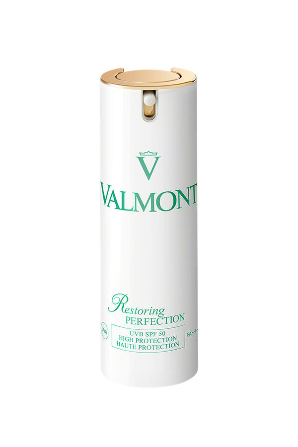 Restoring Perfection SPF50