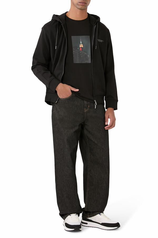 Basic Zip-Up Hoodie