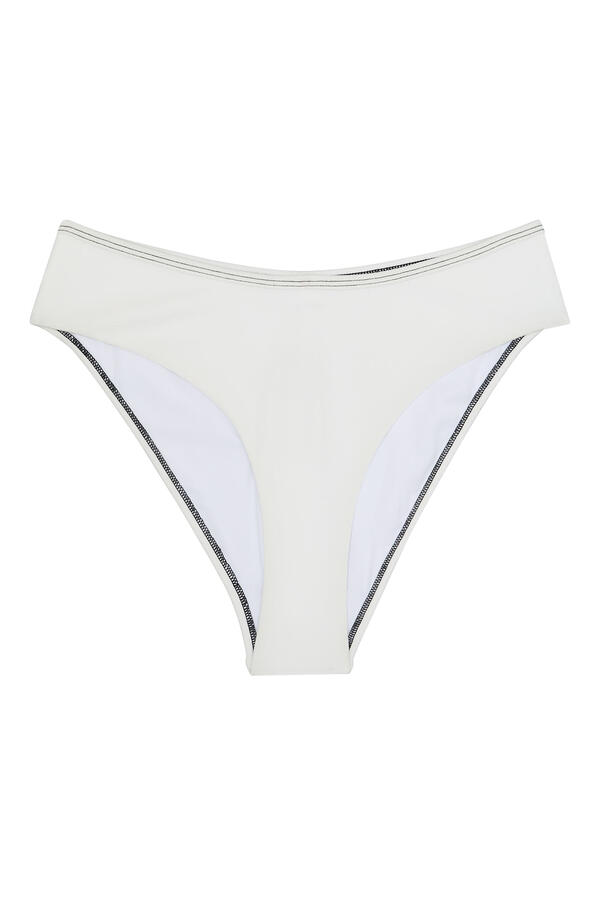  Xanthe High Brief
