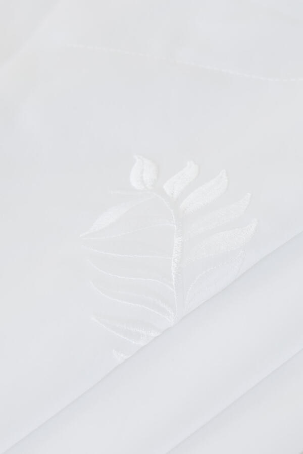 Laurels Embroidery 600TC Sateen Square Pillowcase