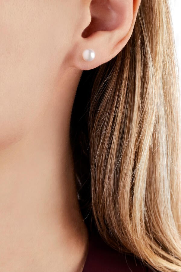 Classic Stud 7mm Earrings, 18k Yellow Gold & Pearl