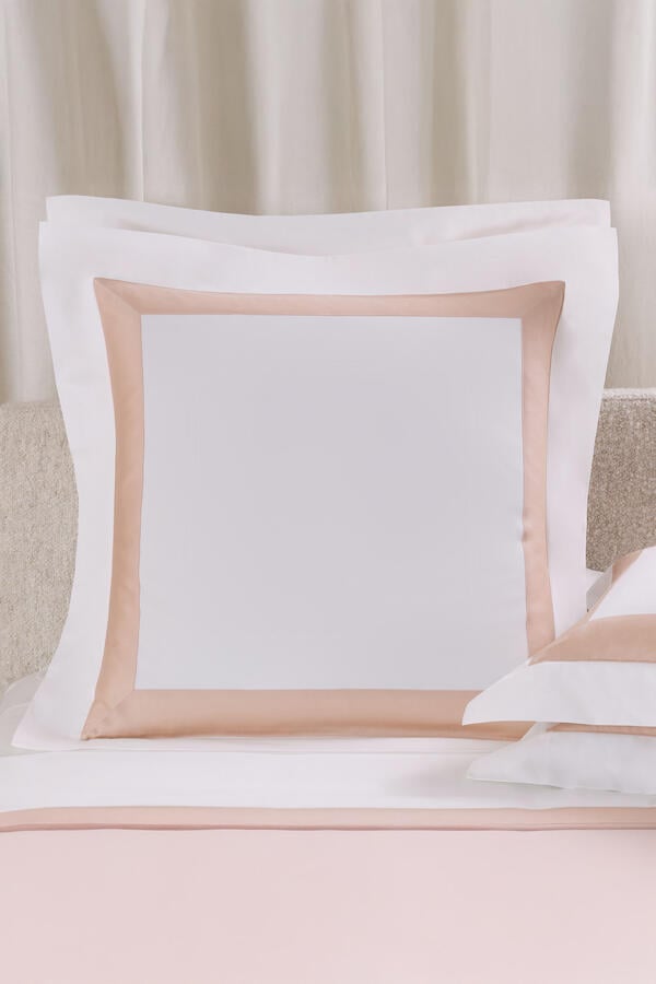 Sateen Breeze Border Pillowcover