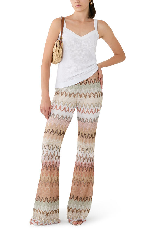 Sleeveless Zigzag Knit Top