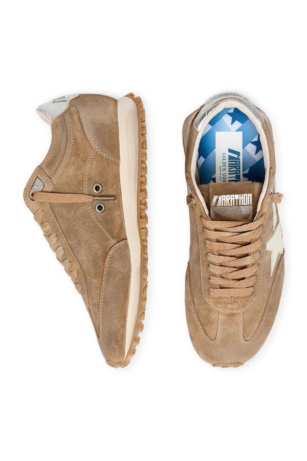 Marathon Sneakers 