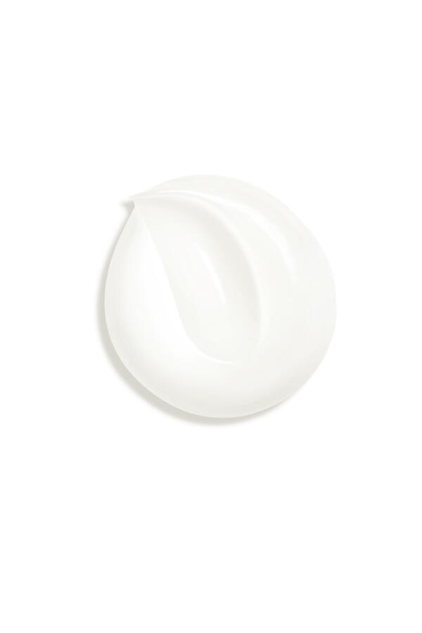 Chanel N°1 De Chanel Red Camellia Cream