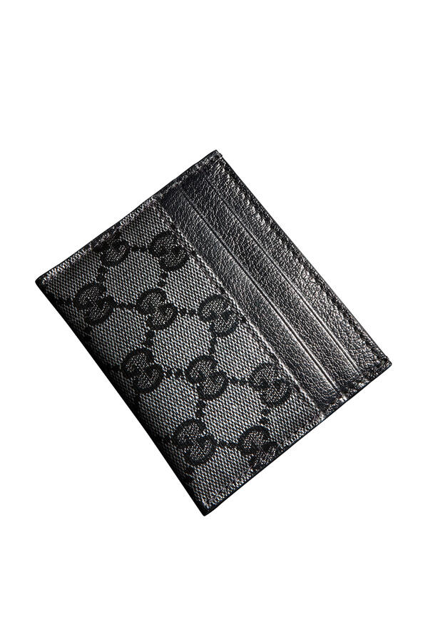 Essence Classic Card Case