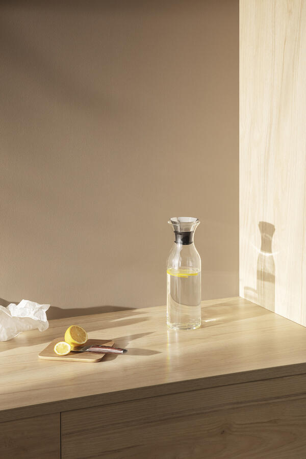 Fridge Glass Carafe, 1L