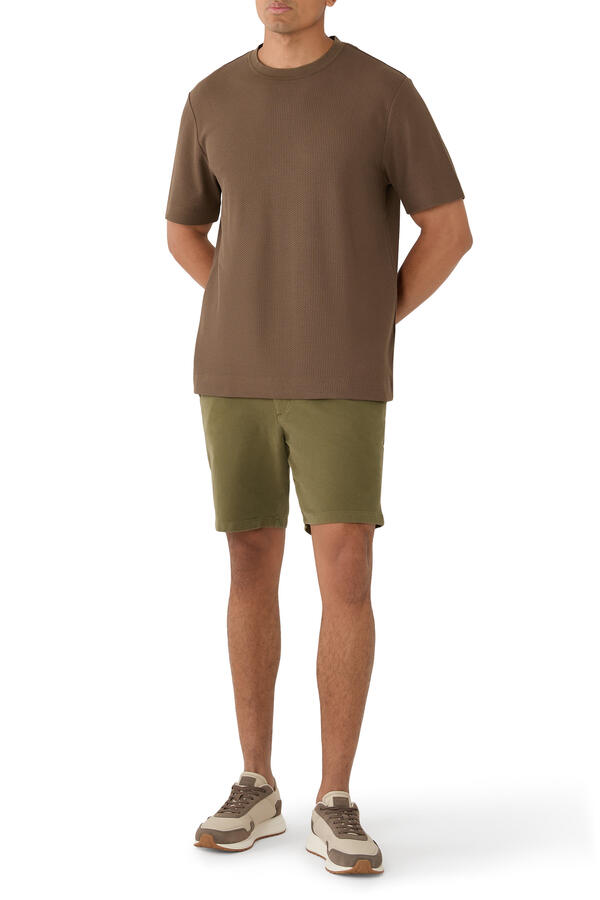 L-Tesar 62 T-Shirt