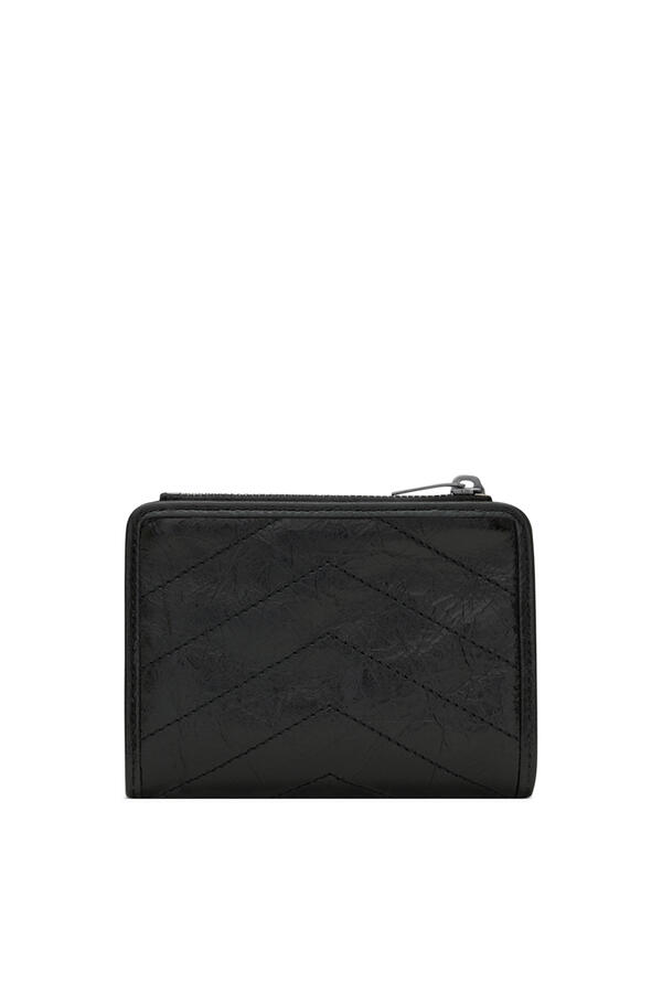 Niki Bi-Fold Wallet in Vintage Leather