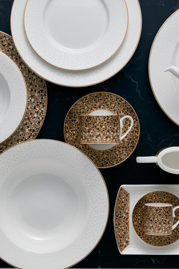 Fizz Bone China Plate
