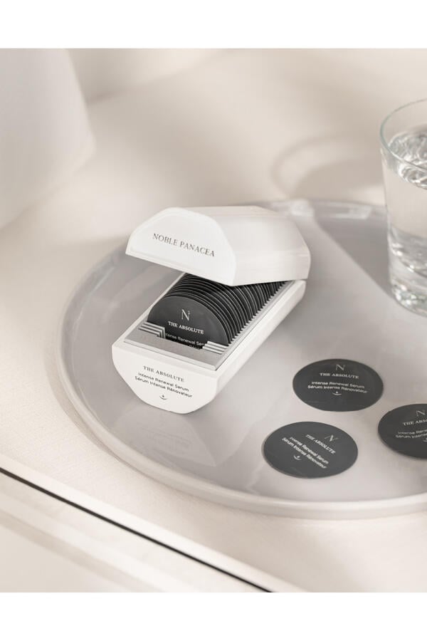 The Absolute Intense Renewal Serum