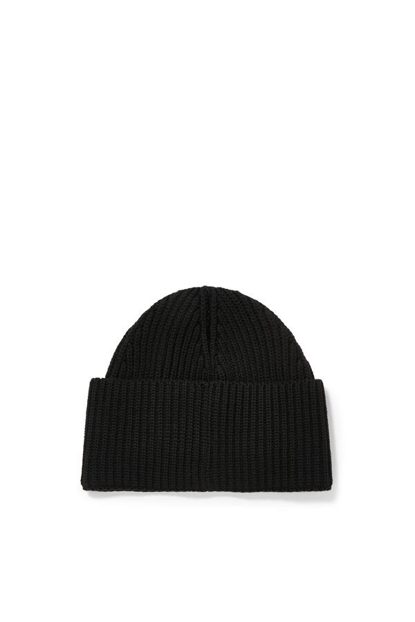 Knitted Star Beanie