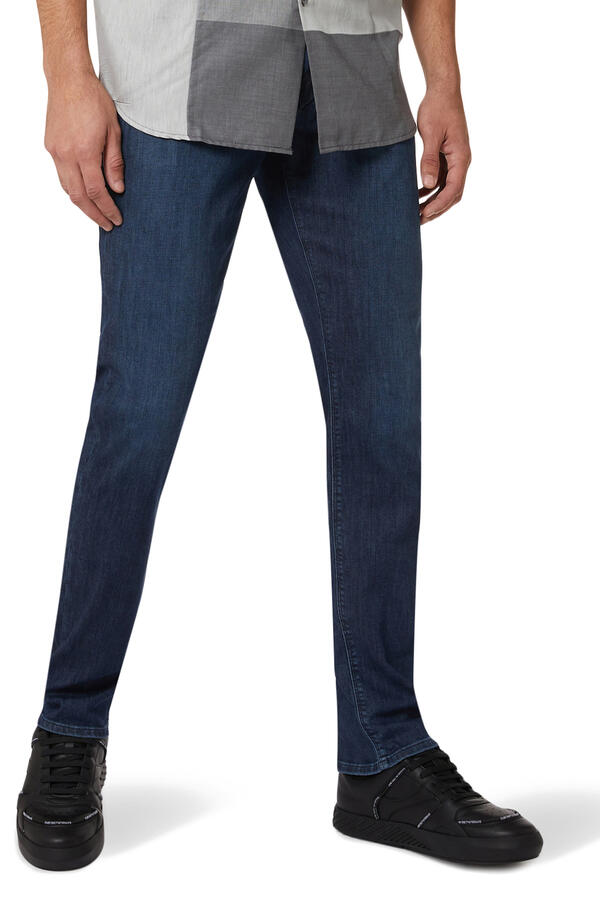 J06 Slim Fit Jeans