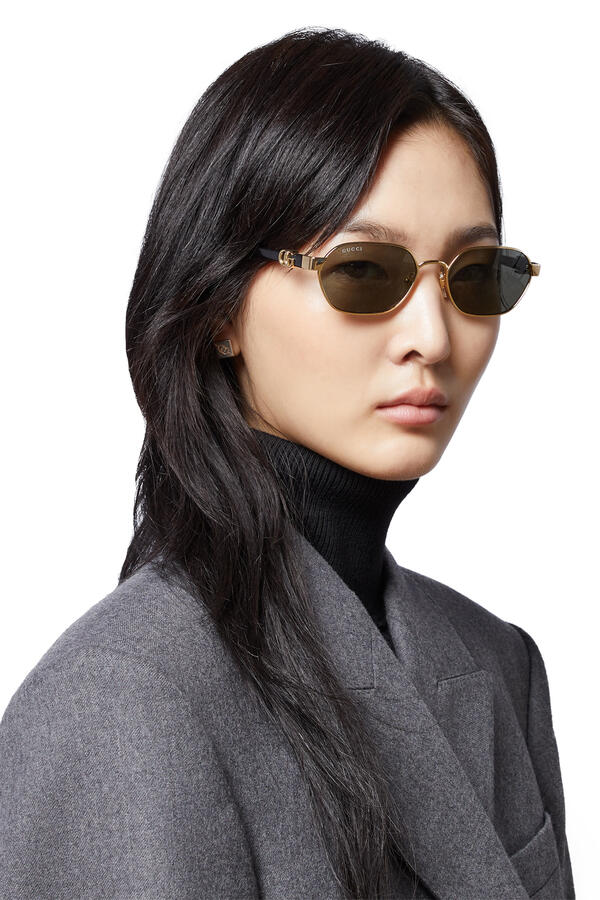 Round-Frame Sunglasses 
