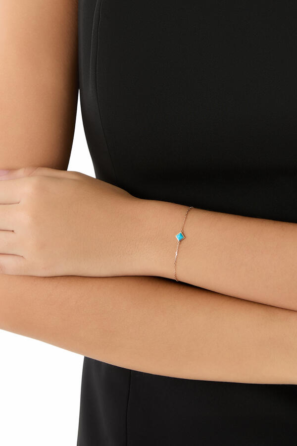 Cleo Pyramid Bracelet, 18k Gold with Turquoise Stone
