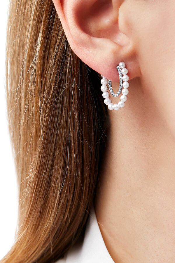 Sleek Hoop Earrings, 18k White Gold with Akoya Pearls & Diamonds