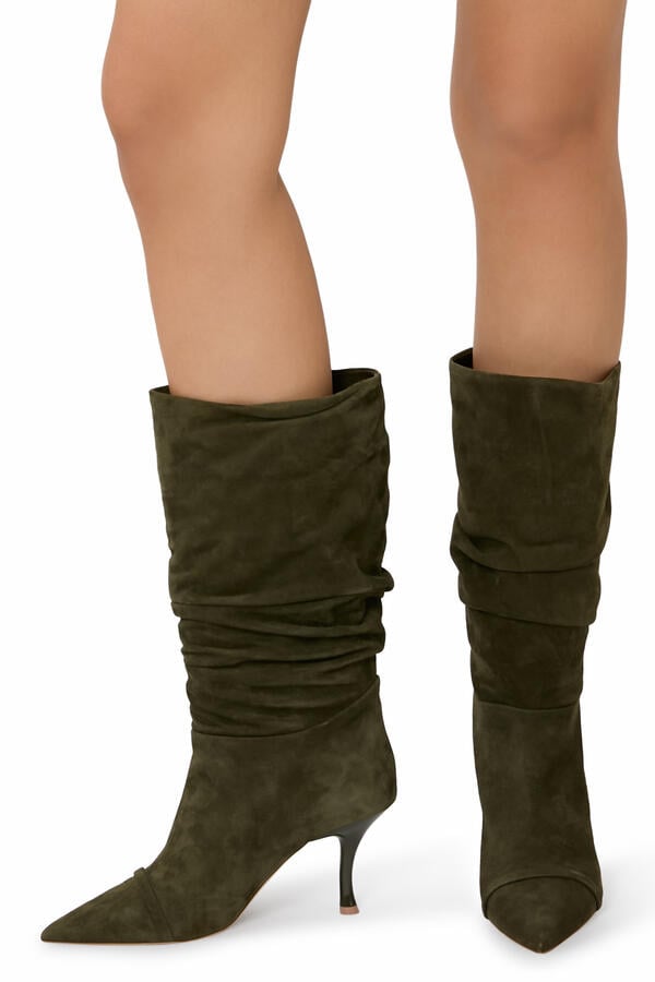 بوت إيسلي 70 بكعب