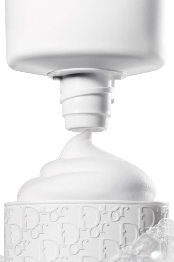 La Mousse OFF/ON Foaming Cleanser