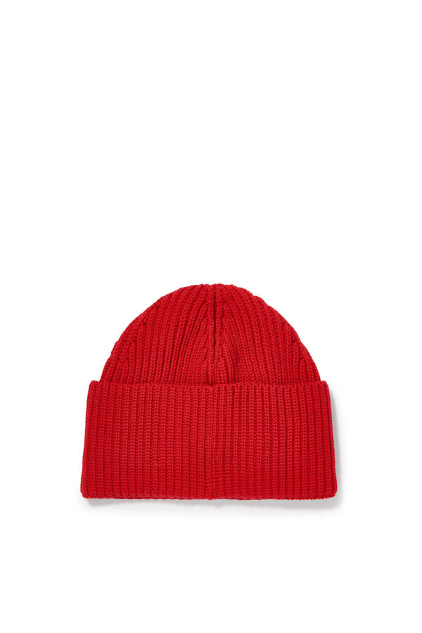 Knitted Star Beanie