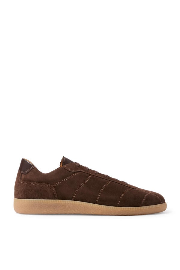 Stillo Low-Top Sneakers