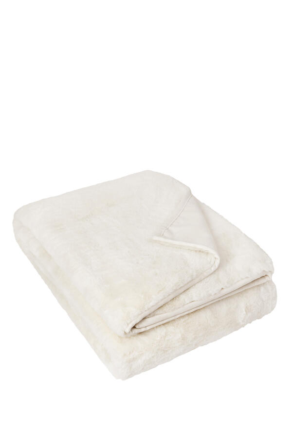 Super Soft Faux Fur Throw