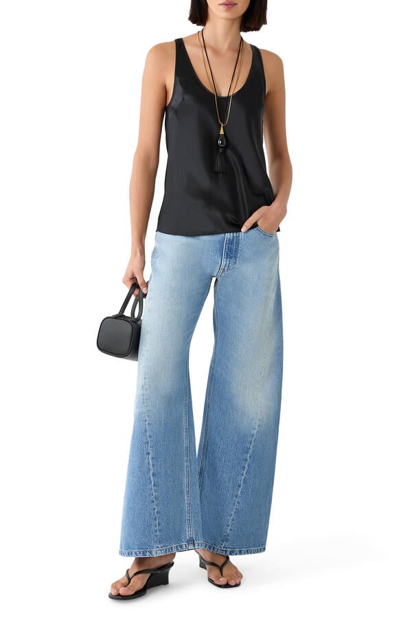 Wide-Leg Jeans 