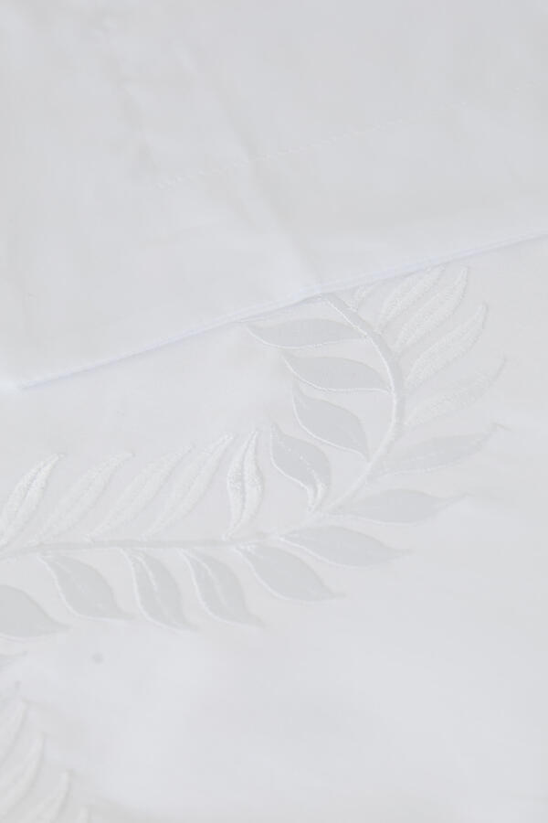 Laurels Embroidery 600TC Sateen Square Pillowcase
