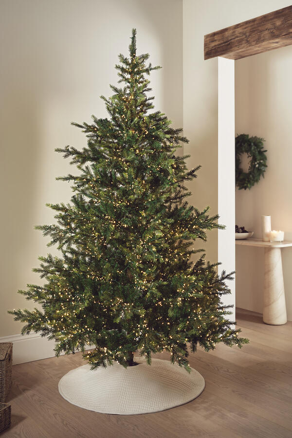 Velvet Tree Skirt