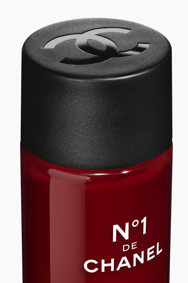 عبوة إعادة تعبئة سيروم العين N°1 De Chanel Revitalizing