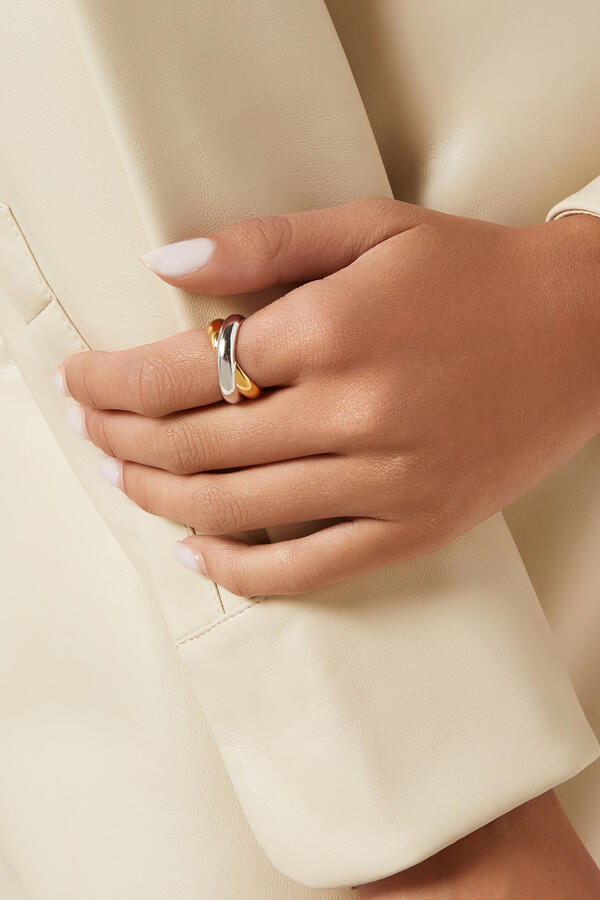 Lucy Williams Chunky Entwine Ring