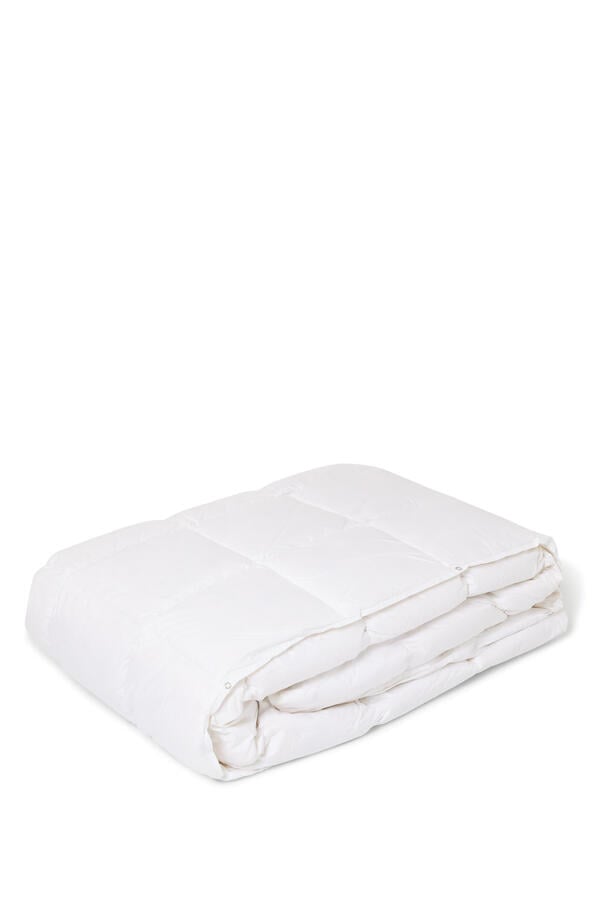 The Pearl Hungarian Goose Down Duvet Medium Warm 8.5 Tog