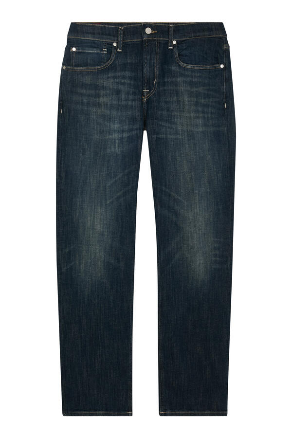 The Straight 32" Jeans 