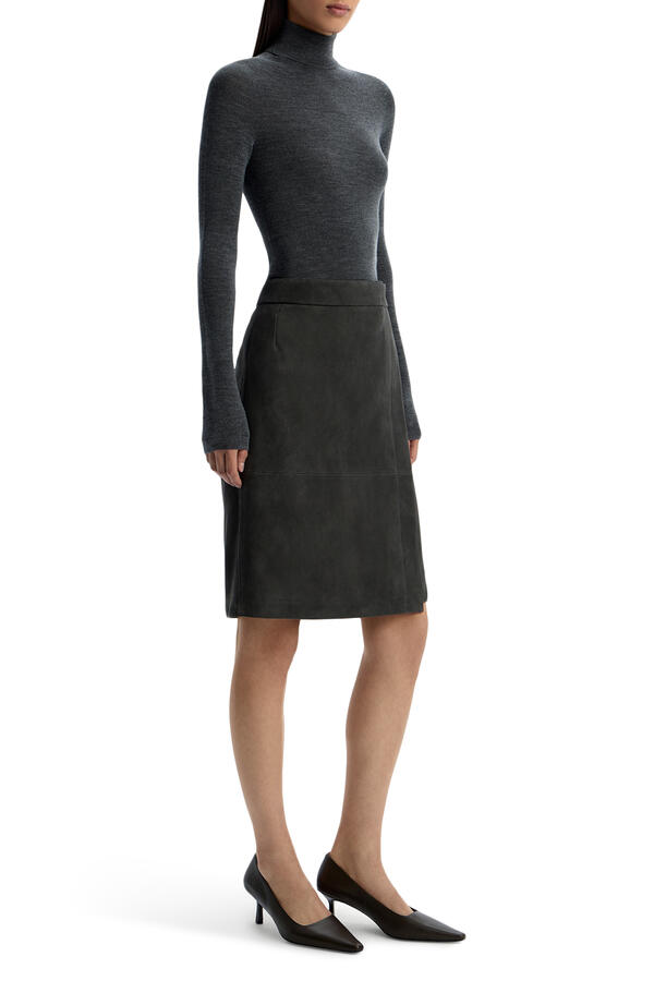 Ribbed Merino Turtleneck