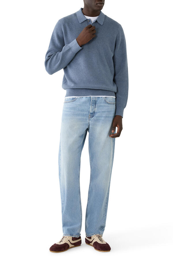 Straight Jeans