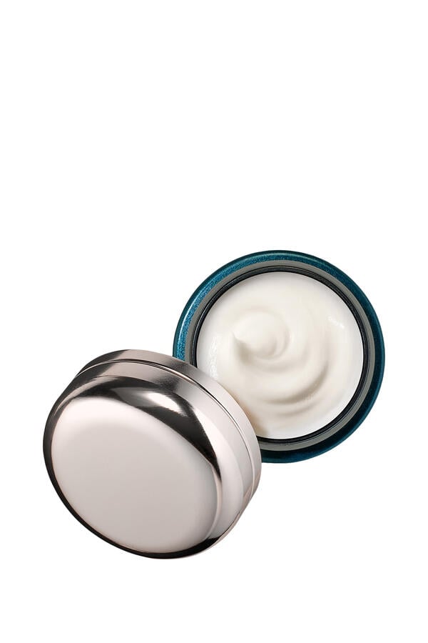 The Rejuvenating Eye Crème