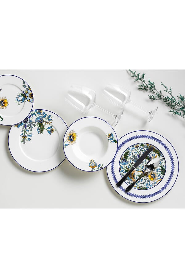 Roya Forest Deep Plate