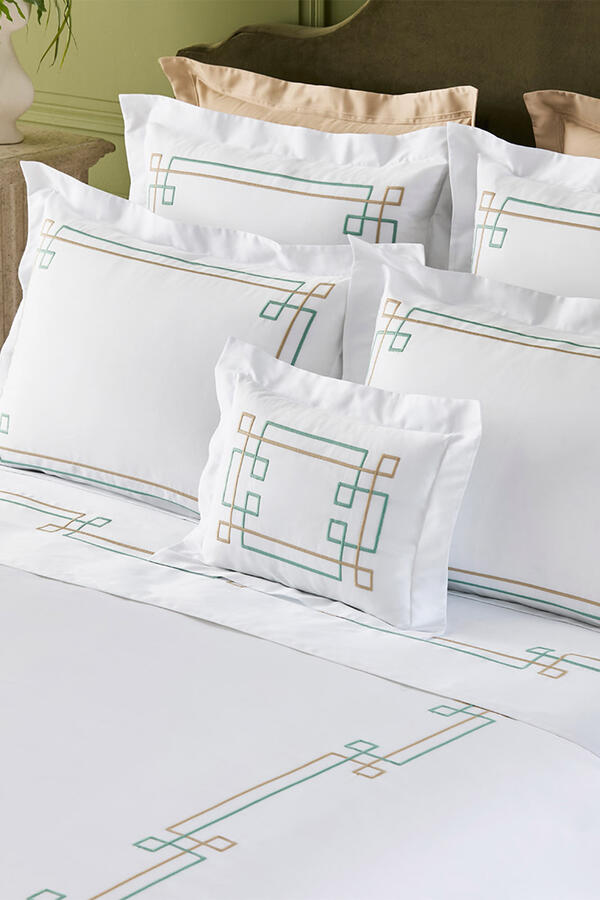 Villa Pillowcase