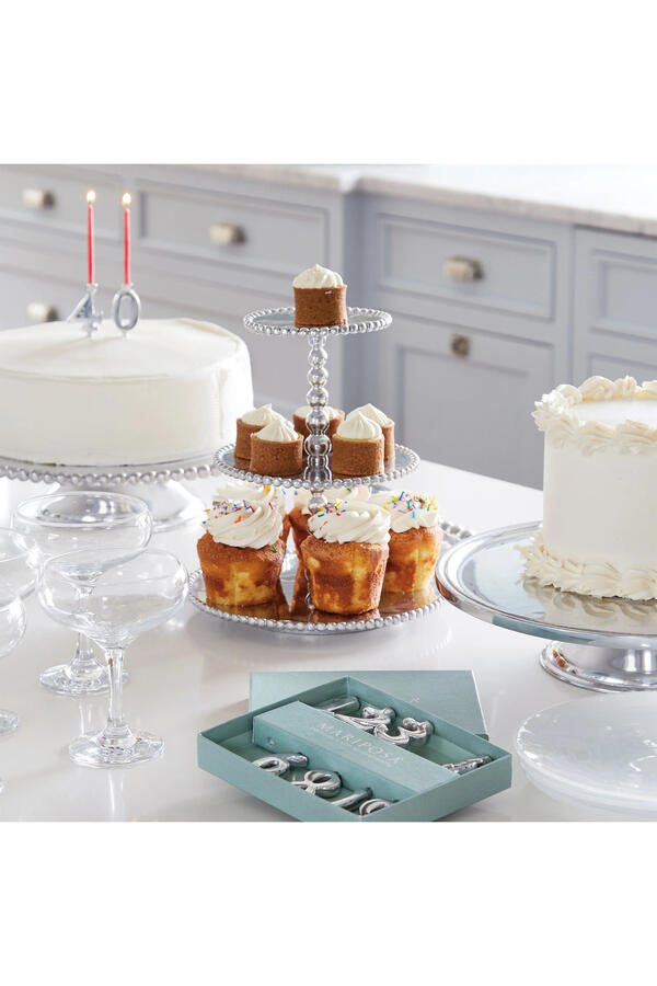 Pearled 3-Tiered Cupcake Server
