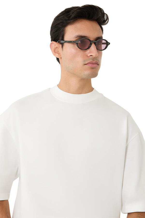 GR13 Oval Sunglasses