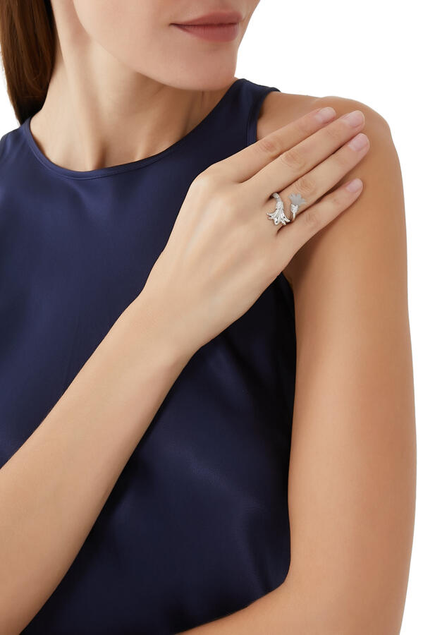  Psychedeliah On A Vine Ring, 18K White Gold & Diamonds 