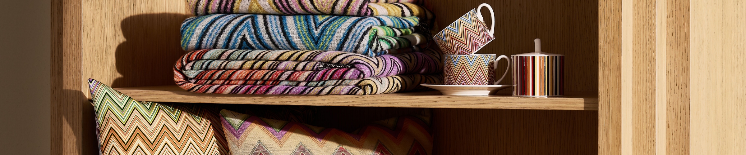 WK22_25-PLPBanner-HomeExclusives