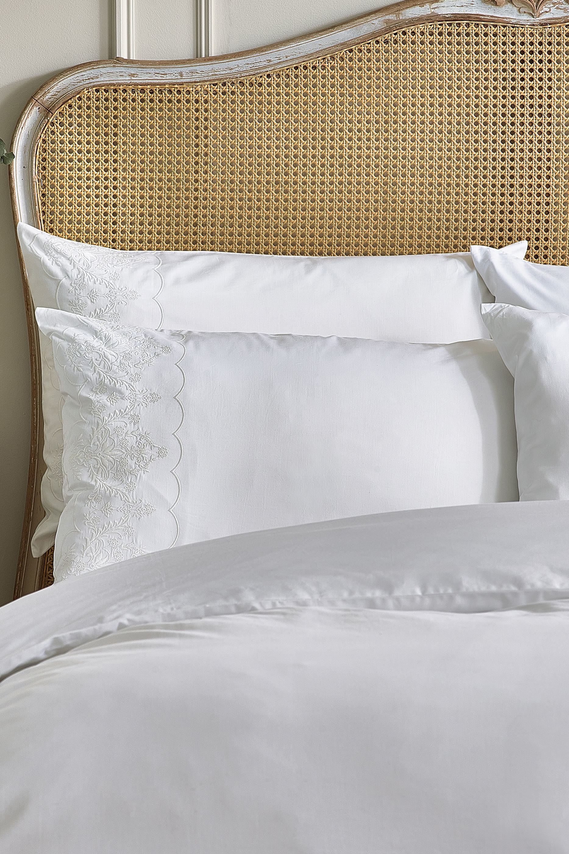 Coleton Broderie Duvet Set