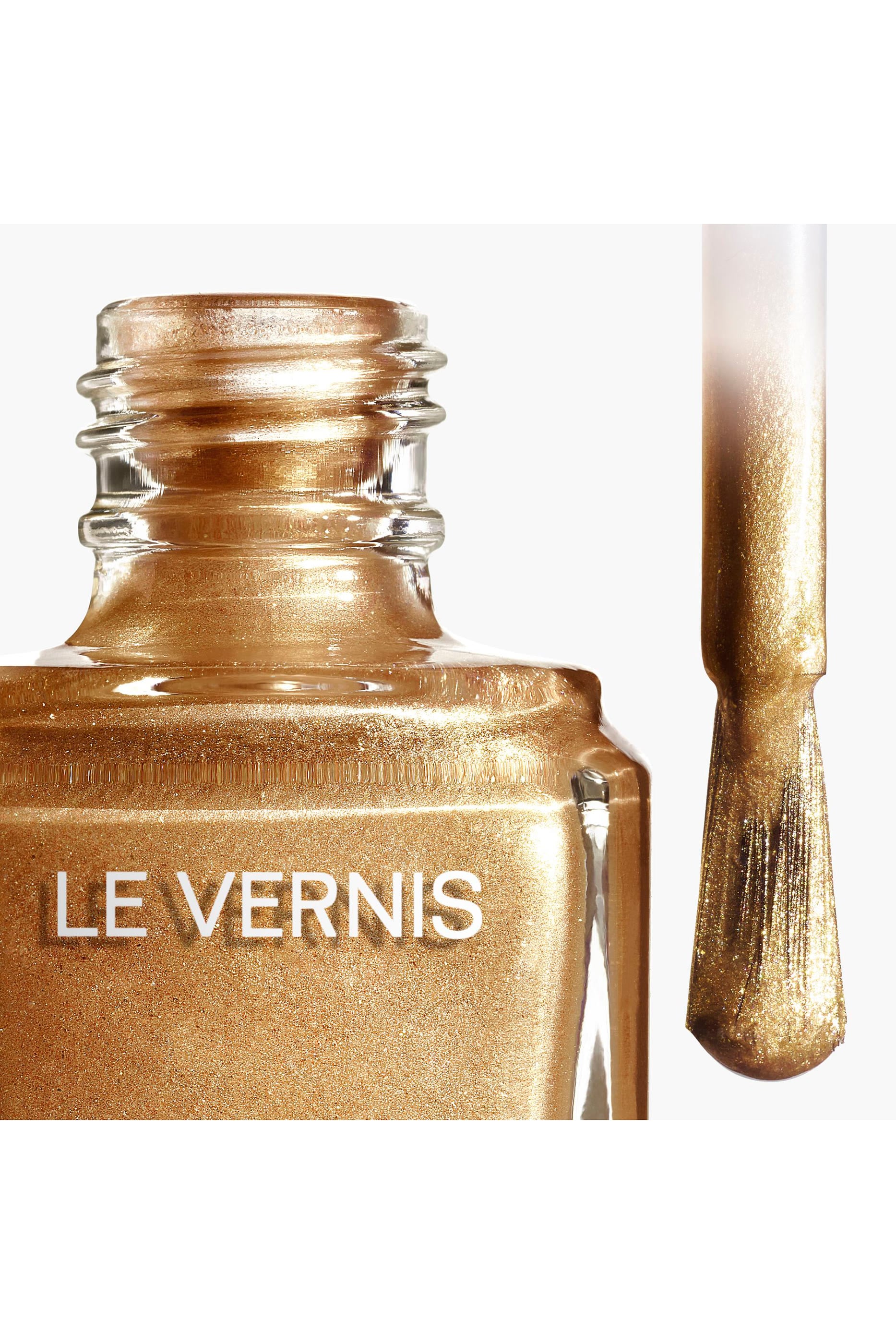 طلاء أظافر Chanel LE VERNIS