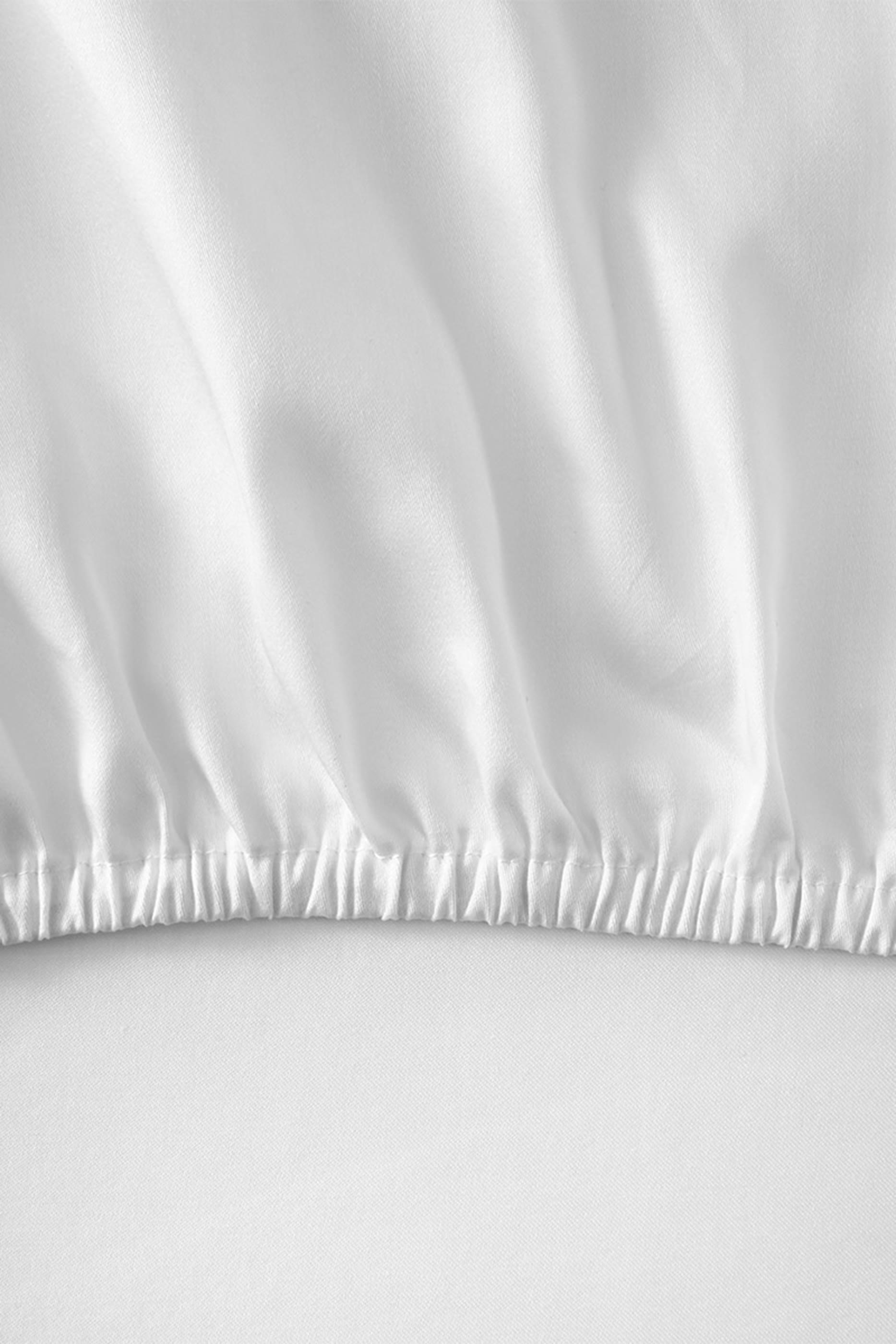 Triomphe Fitted Sheet