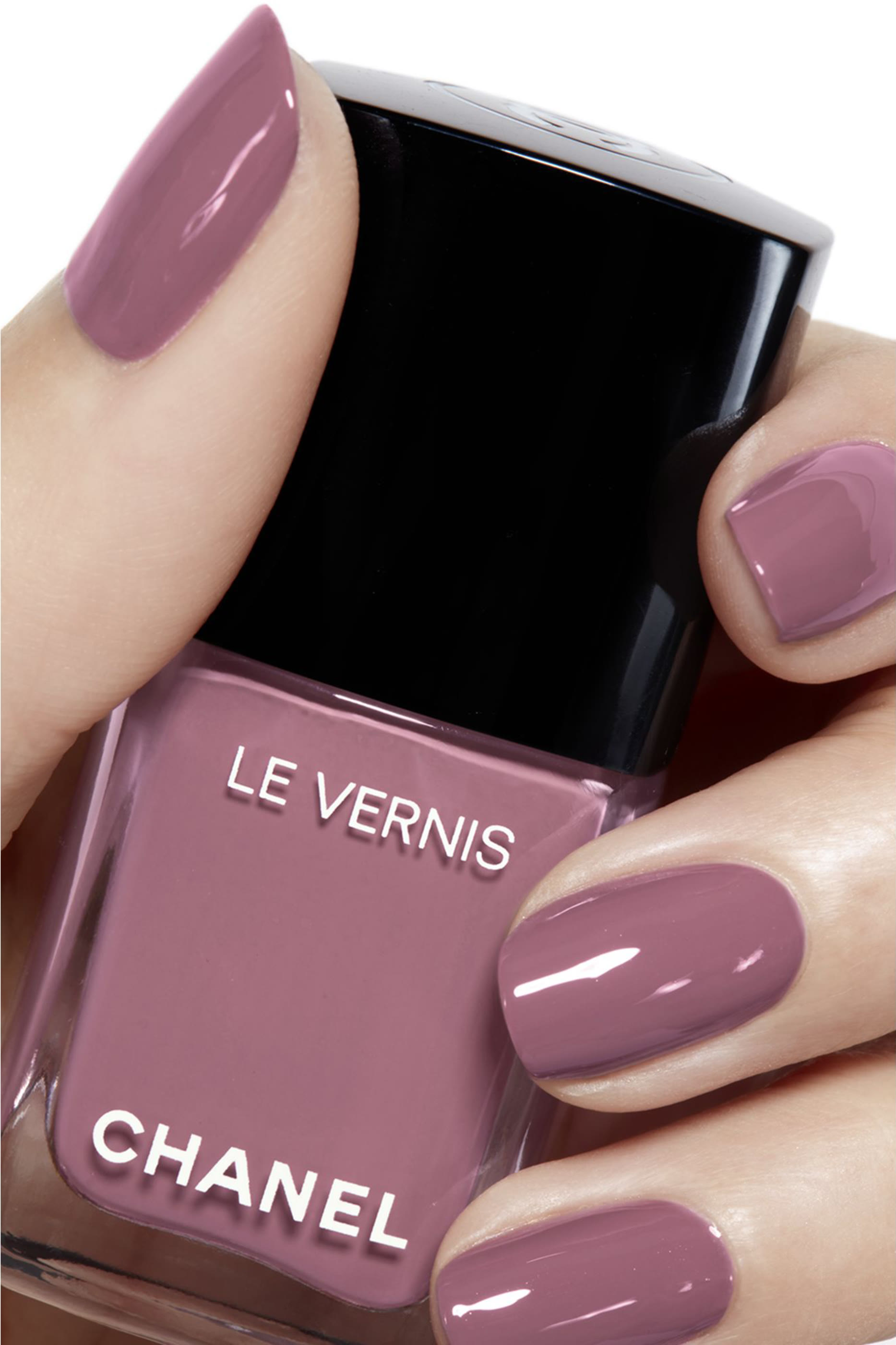 طلاء أظافر Chanel LE VERNIS
